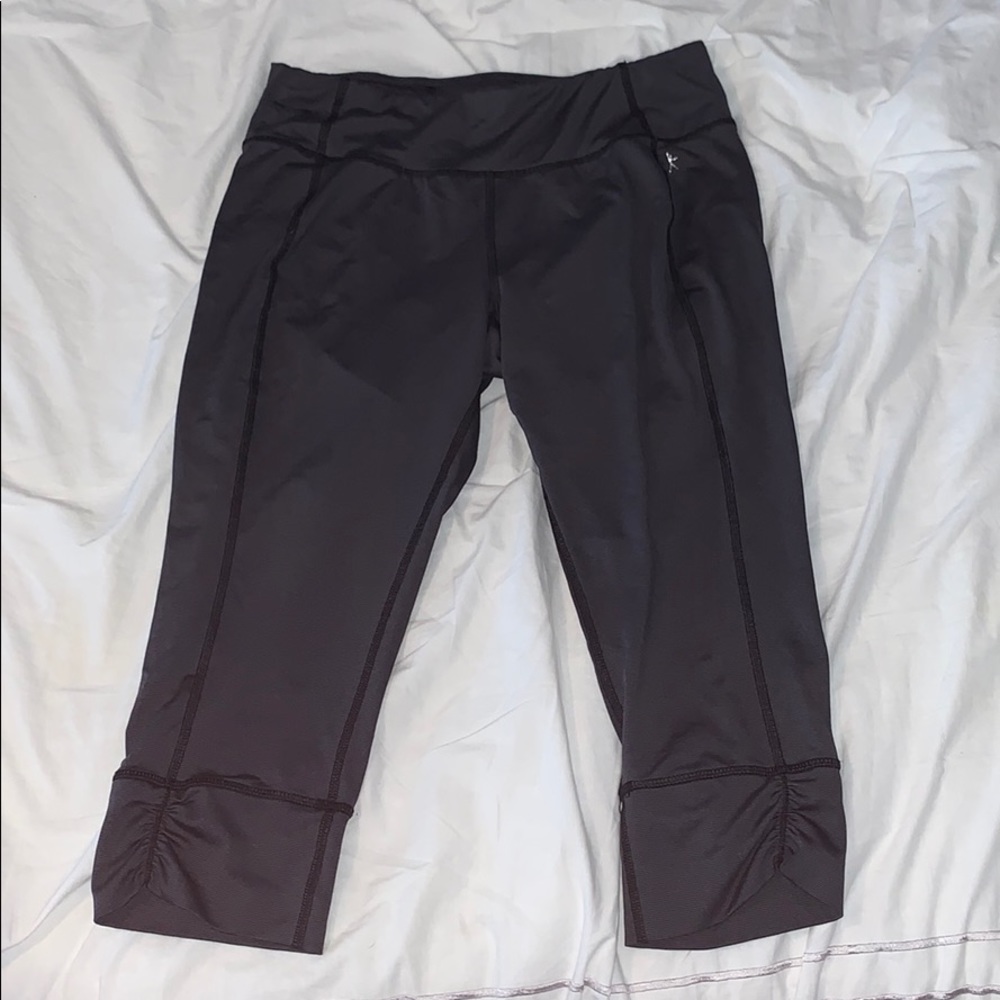 Dark Grey Athletic Leggings Cropped
